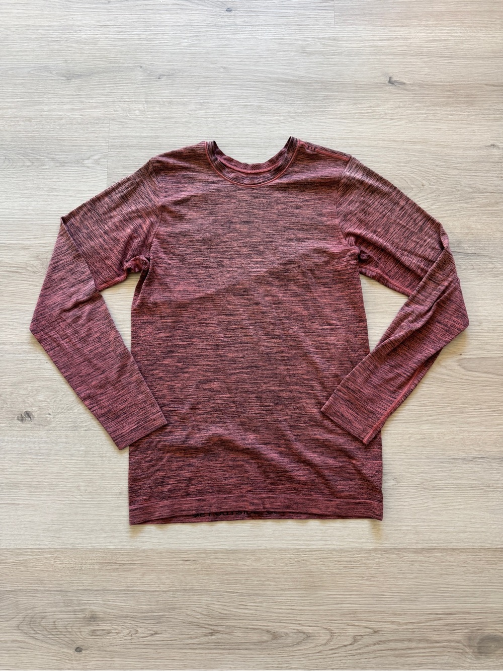 Lululemon Metal Vent Tech Long Sleeve Shirt Heathered Orange Burgundy Men’s XS